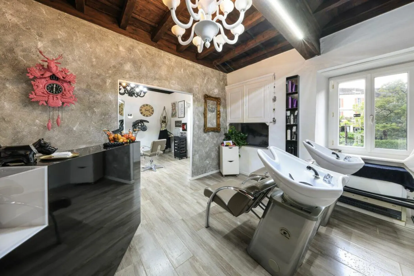 ASCONA - Historic residential and commercial building - Photo 10 of 18