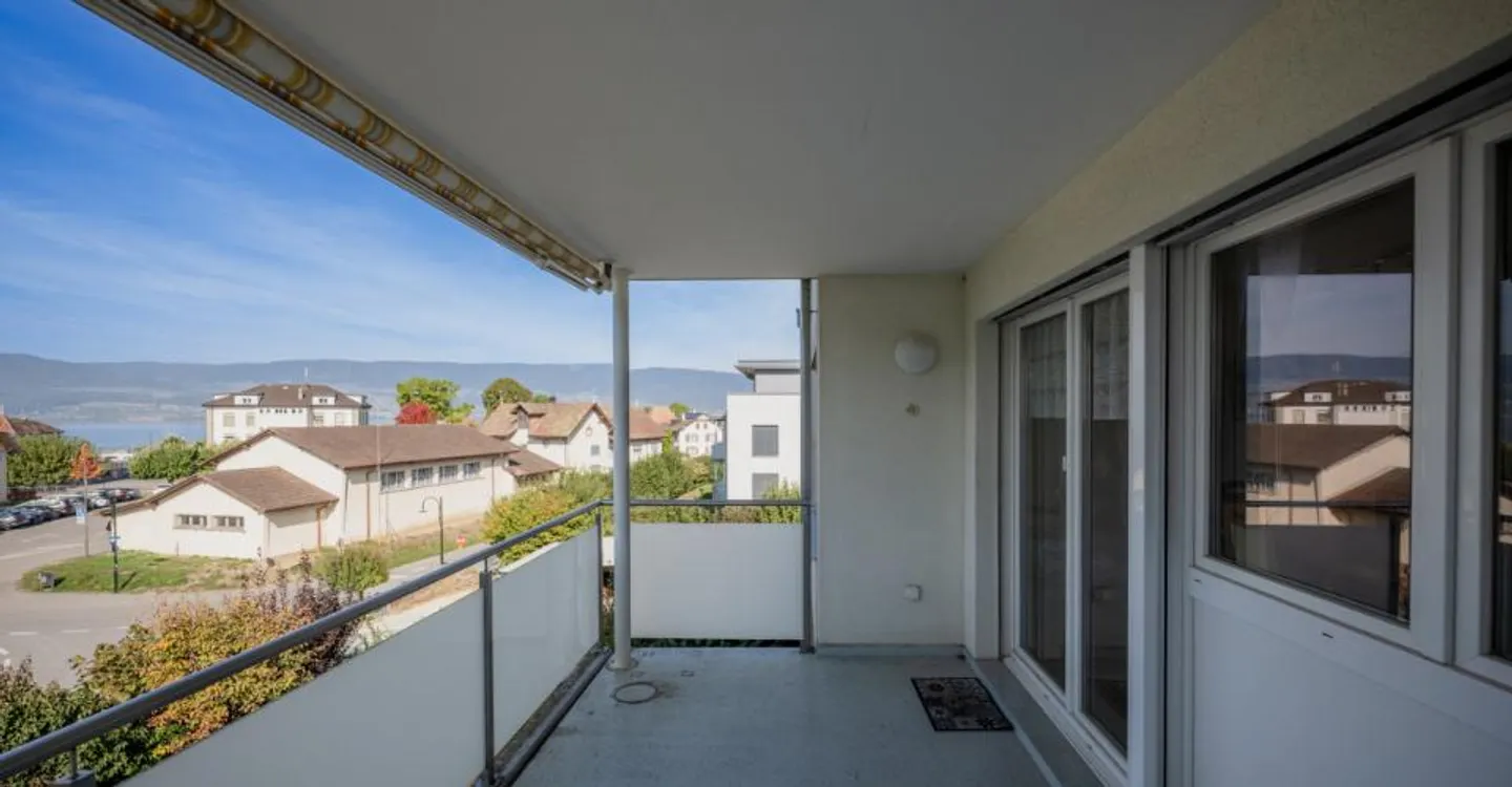 OPPORTUNITÉ À SAISIR AU COEUR D'ESTAVAYER : Lumineux appartement de 4.5 pièces - Photo 1 sur 13