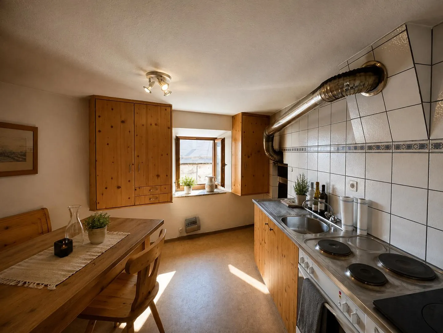Idylle alpine à Tschlin : Maison engadinoise spacieuse avec étable - Photo 5 sur 9