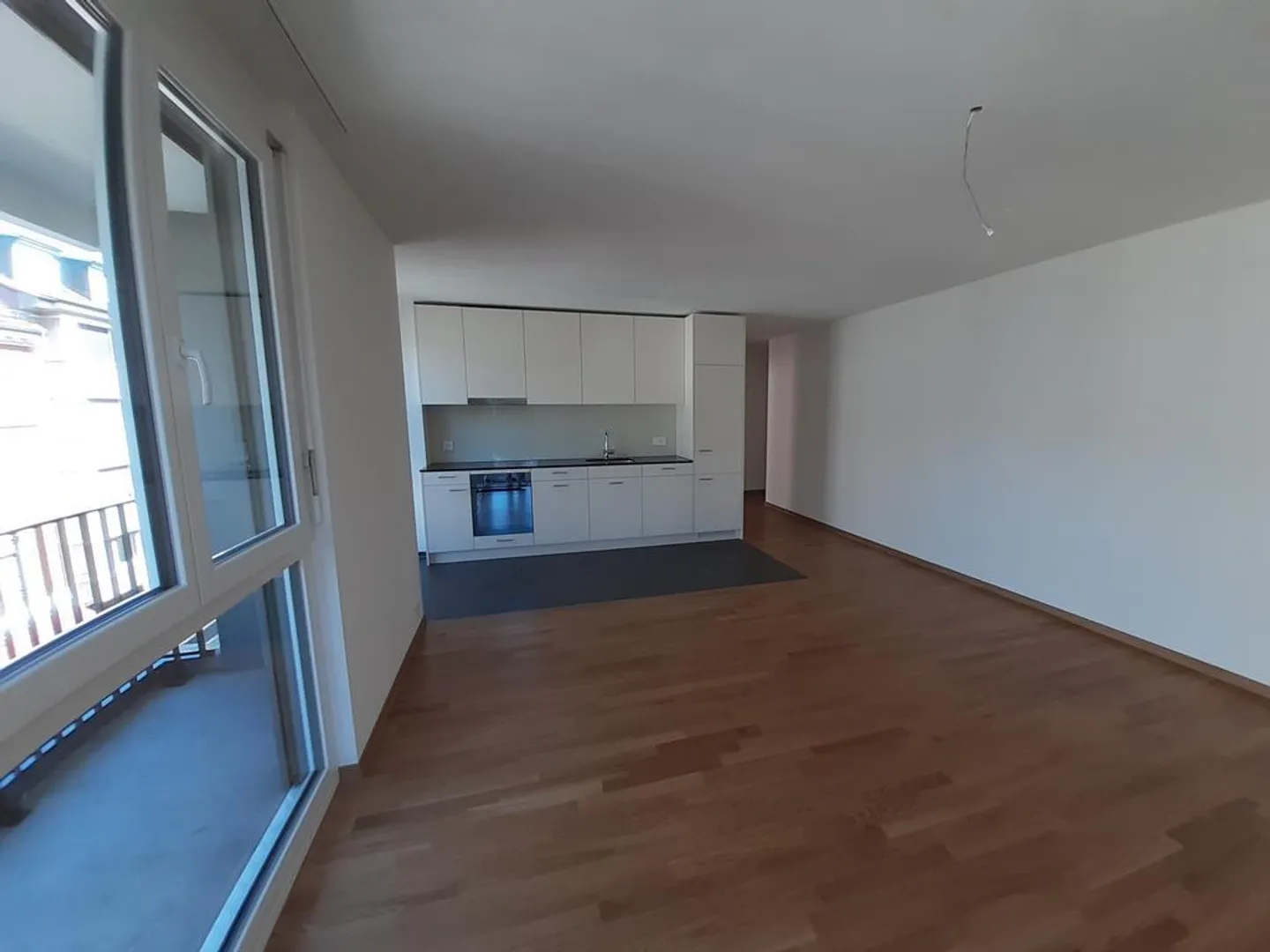 Appartamento moderno di 2,5 stanze in affitto - Foto 1 di 5
