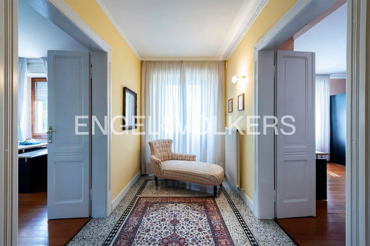 Villa raffinata dell'epoca tra il verde del Mendrisiotto - Foto 7 di 13