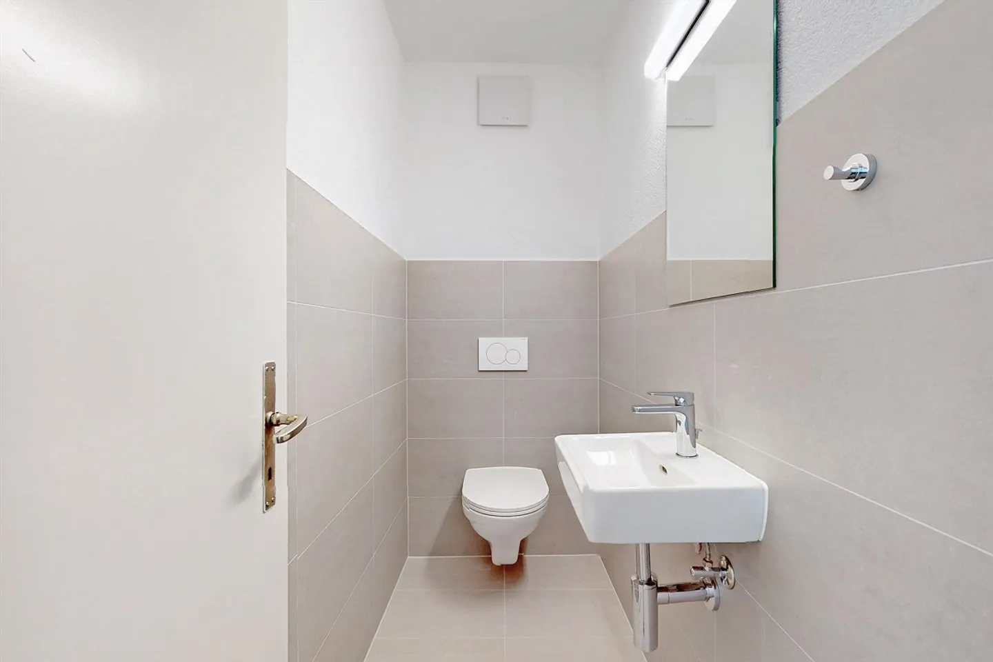 Ideally Located Apartment in Fribourg - Photo 5 of 7