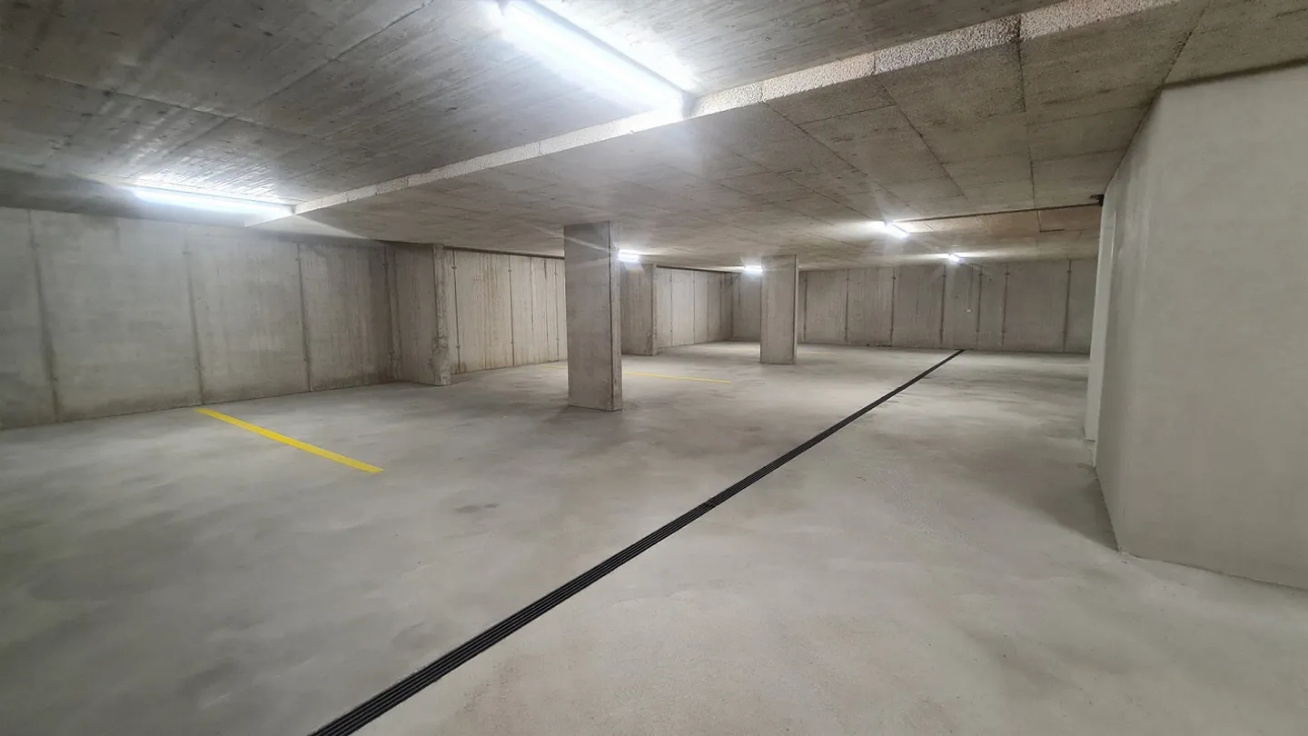 Posti auto centralizzati da affittare - Foto 3 di 3