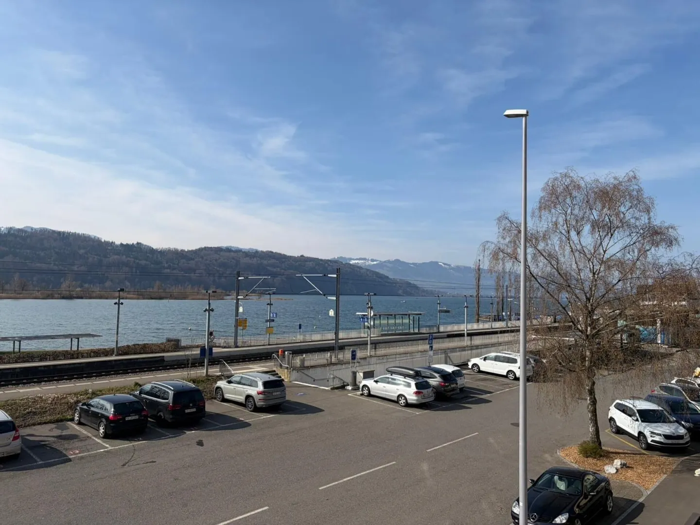 Appartamento moderno in una posizione centrale - Foto 1 di 10