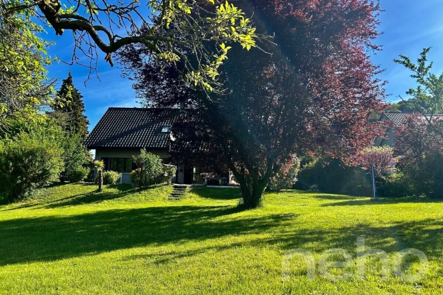 Maison familiale spacieuse avec jardin - Photo 12 sur 12