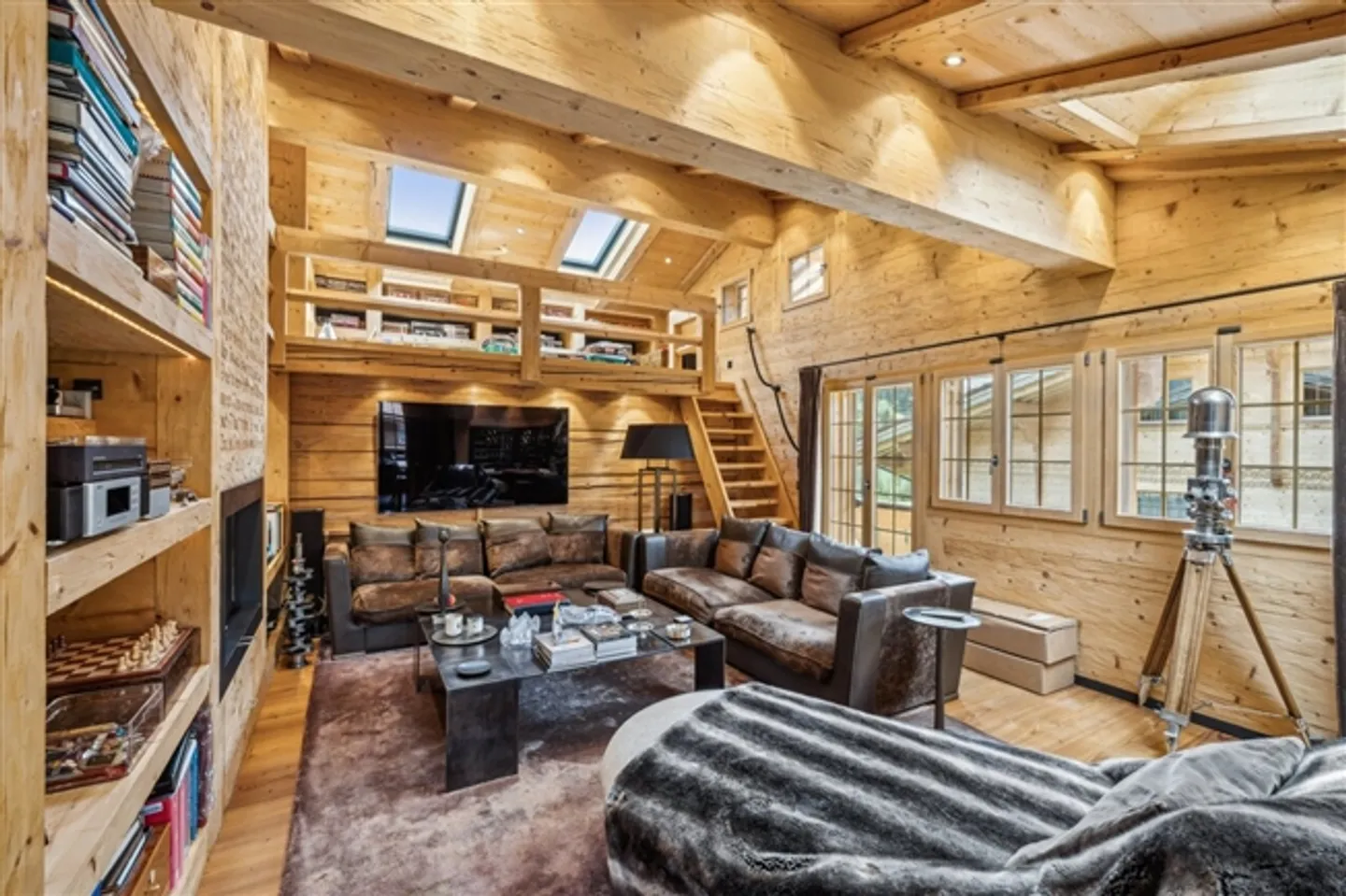 «Prächtiges Penthouse in Feutersoey bei Gstaad» - Foto 3 von 17