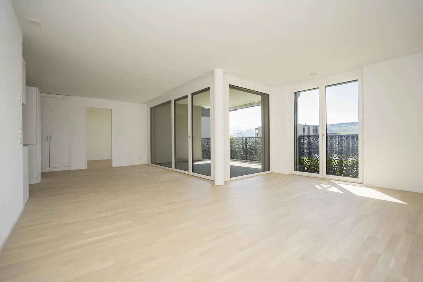Modern 4.5-room apartment in a top location in Münsingen! - Photo 3 of 10
