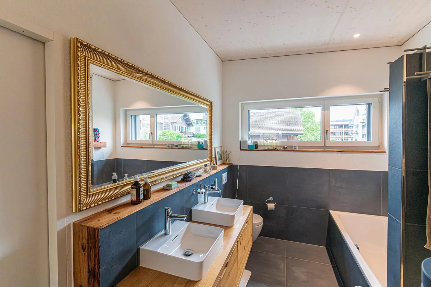 Helle Wohnung mit Seesicht - Foto 8 von 8