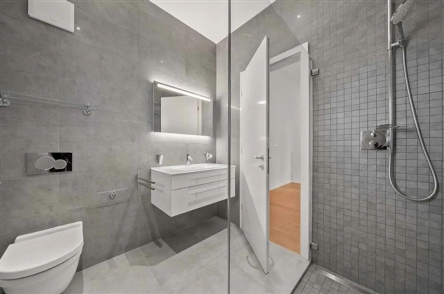 Superbe Appartement Duplex avec Vue - Photo 4 sur 8