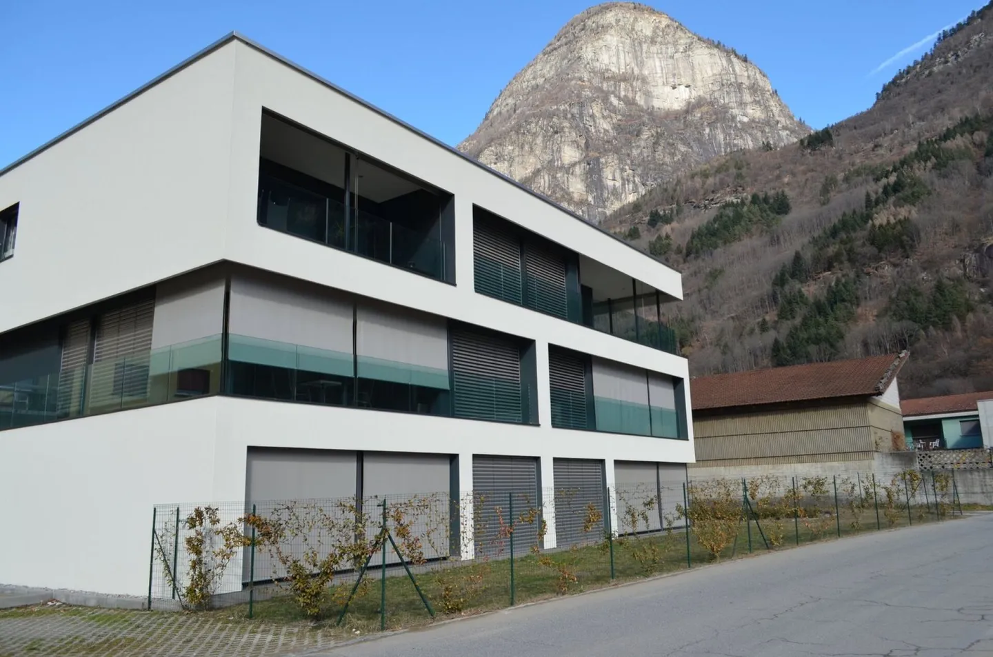 Appartamento con giardino Osogna 3.5 locali - Foto 4 di 5