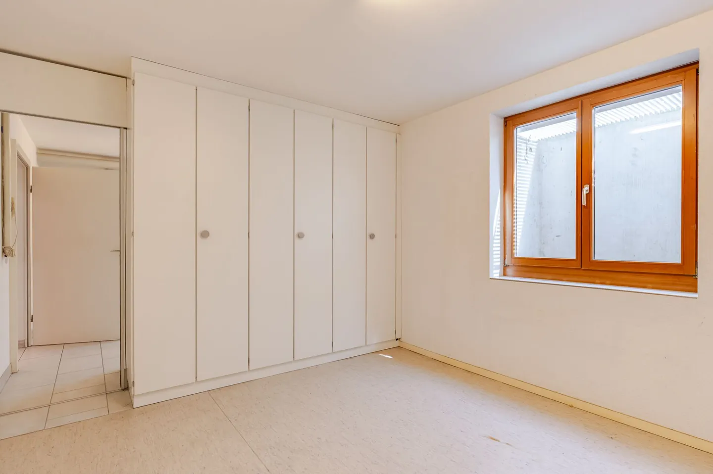 Maison de famille double spacieuse 4.5 Z' plus salle de loisirs et 2 places de parking - Photo 10 sur 12