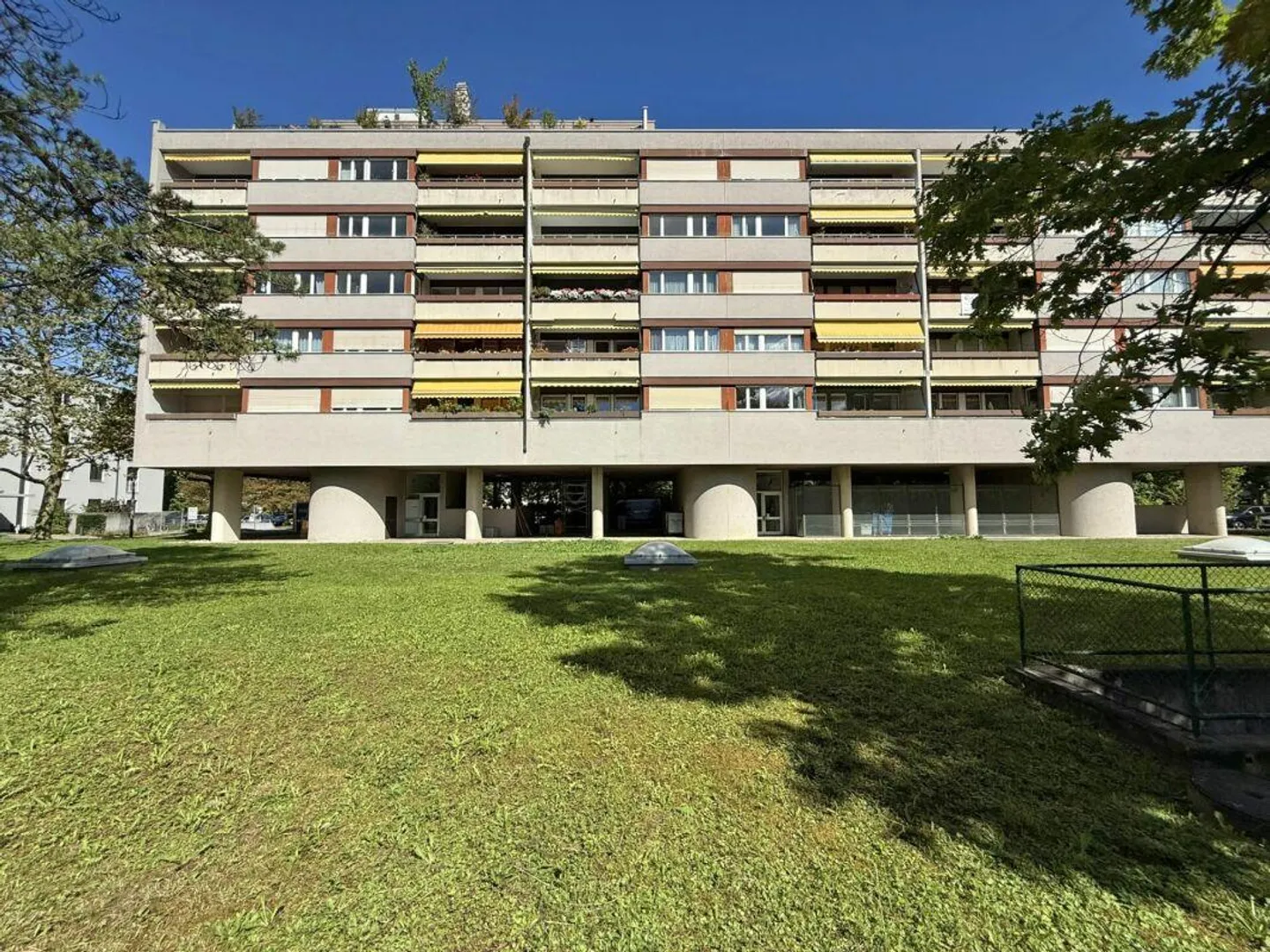 Luminoso appartamento di 4,5 stanze con vista - Foto 11 di 11