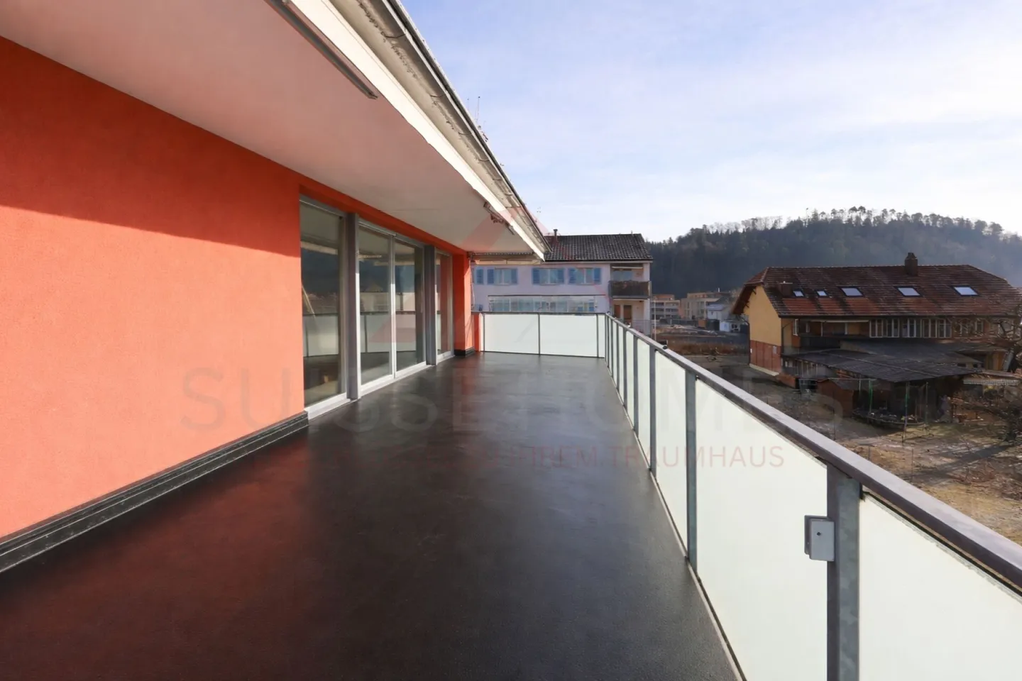 Exklusive Attikawohnung in Heimberg - Foto 2 von 10