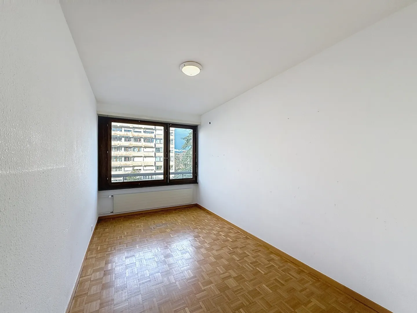 6.5 Room Apartment - Photo 5 of 12