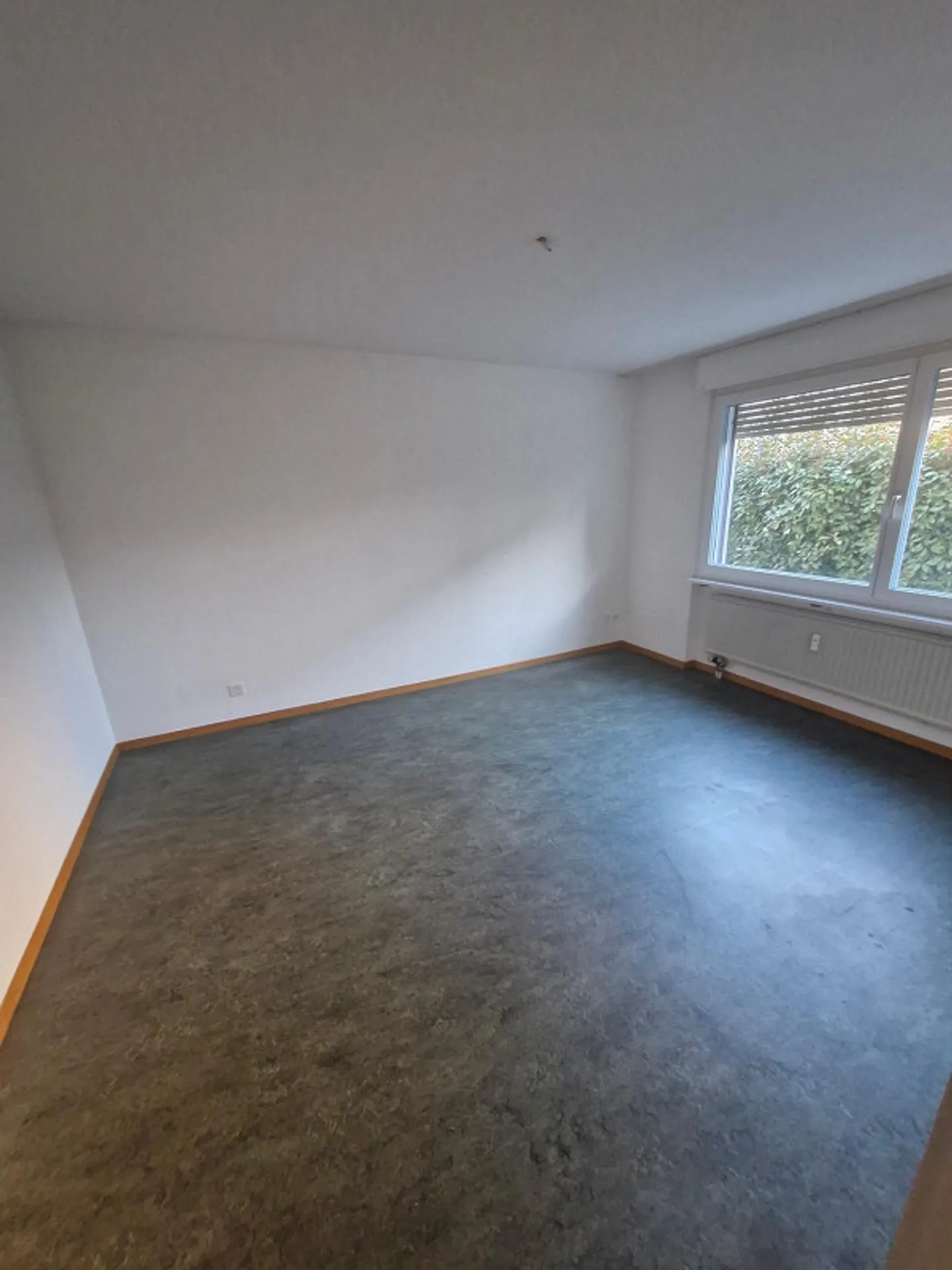 2 Zimmerwohnung mit Gartensitzplatz zu vermieten - Photo 4 sur 5