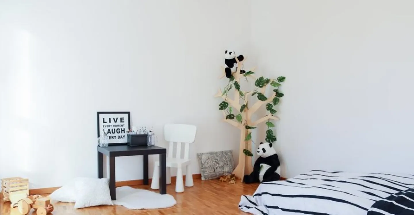 Bright and spacious 4.5-room apartment in Giubiasco - Photo 4 of 10