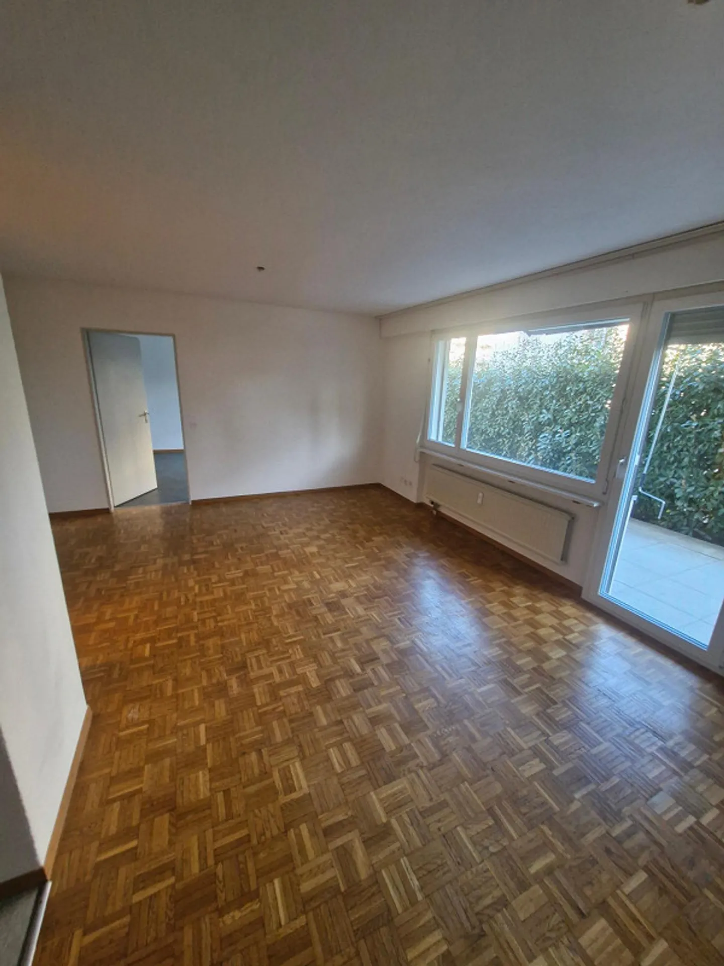 2 Zimmerwohnung mit Gartensitzplatz zu vermieten - Photo 3 sur 5