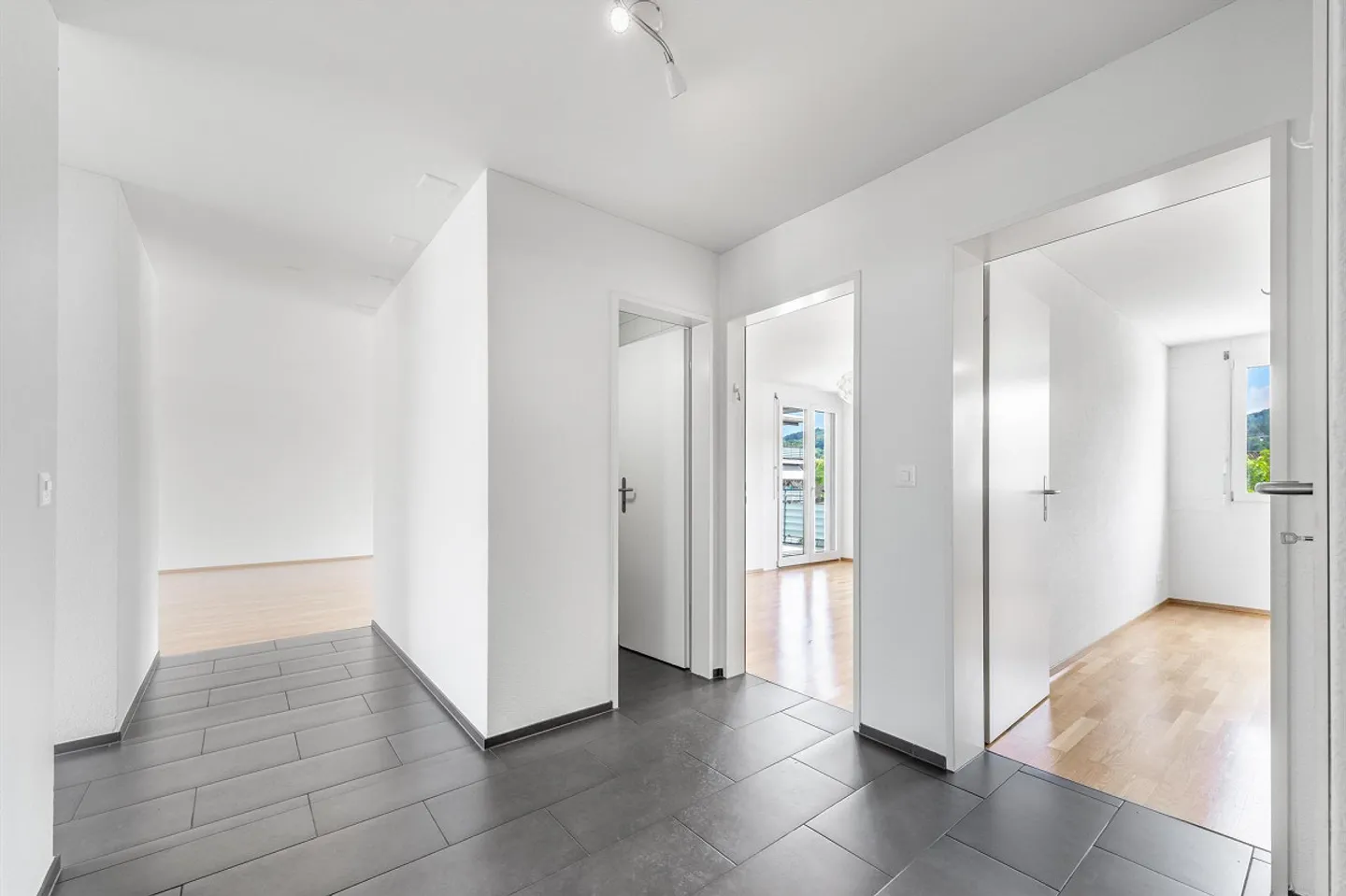 3.5 Zimmerwohnung in Pratteln - Foto 4 von 13