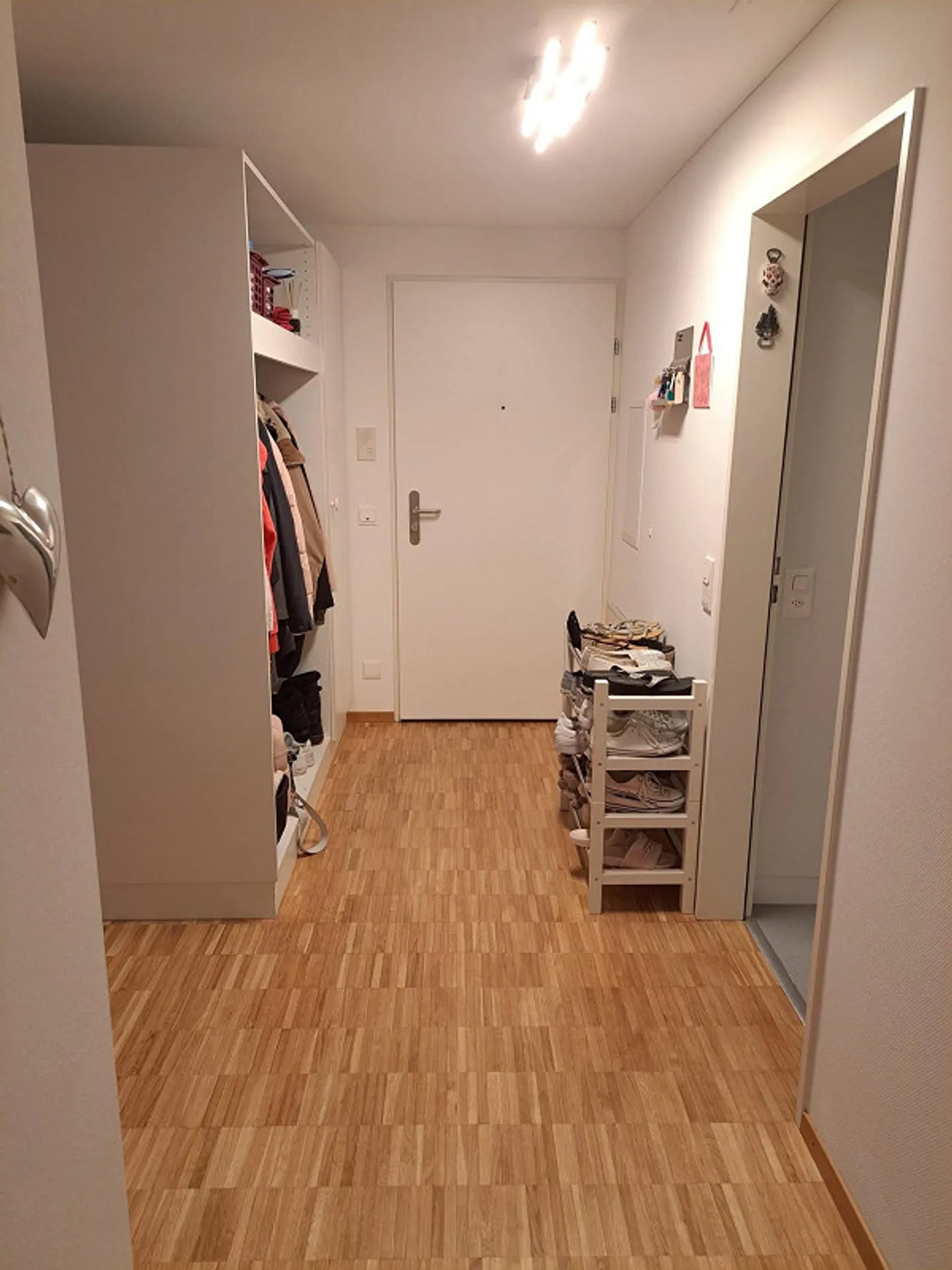 Beautiful and bright 3.5 room apartment for rent - Photo 10 of 11