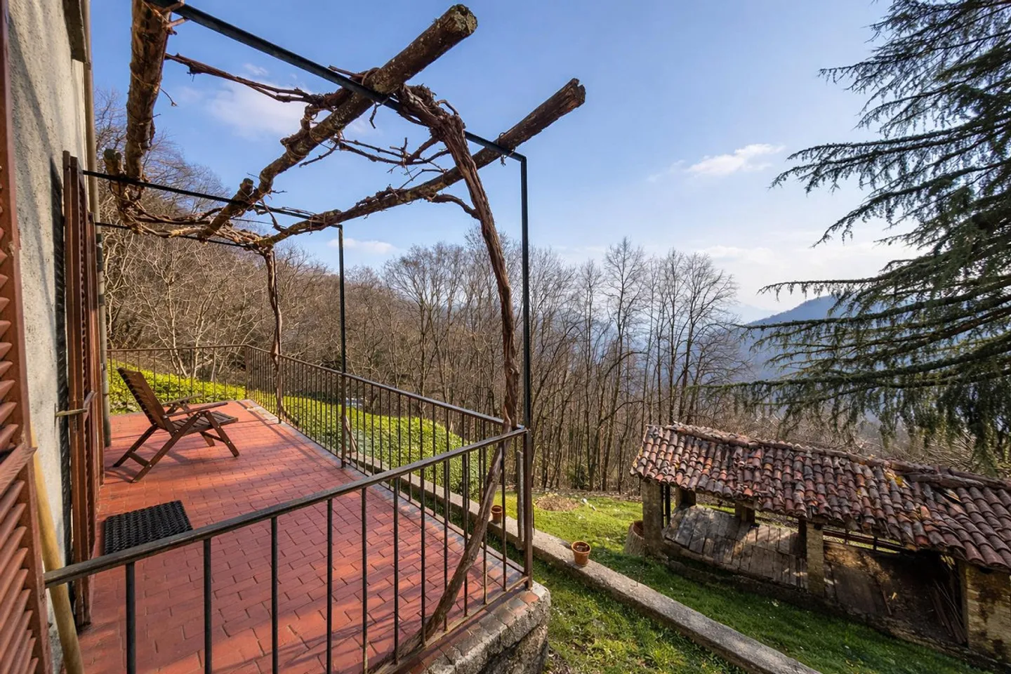 Casa Charmante con Giardino ad Aranno - Foto 5 di 9