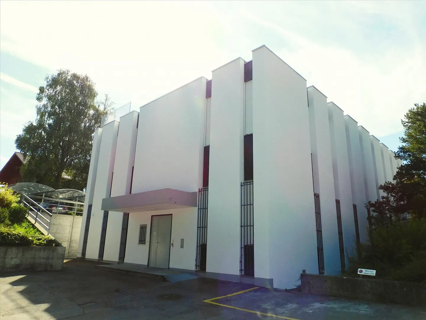 Vous avez l'idée, nous avons les locaux adaptés ! - Photo 1 sur 5