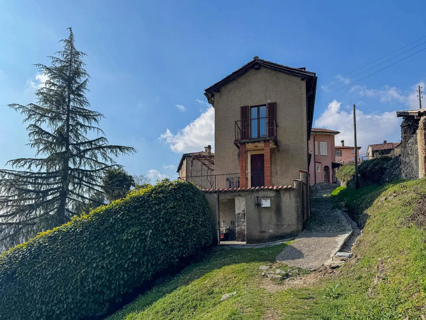 Casa Charmante con Giardino ad Aranno - Foto 7 di 9