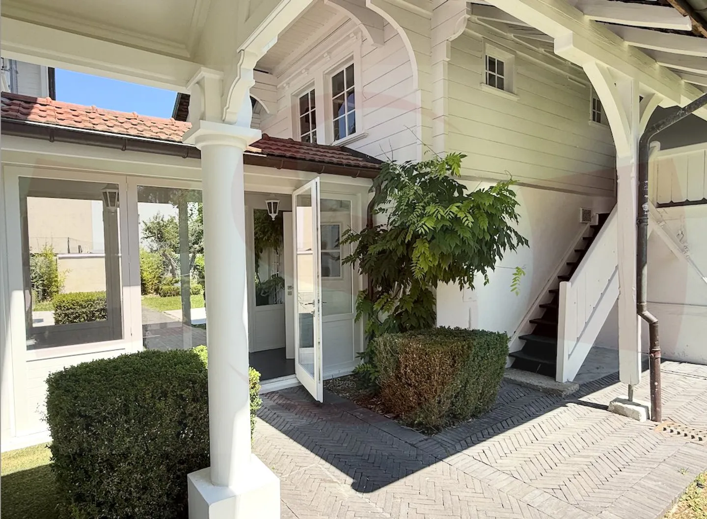 Bella casa individuale completamente ristrutturata - Foto 4 di 15