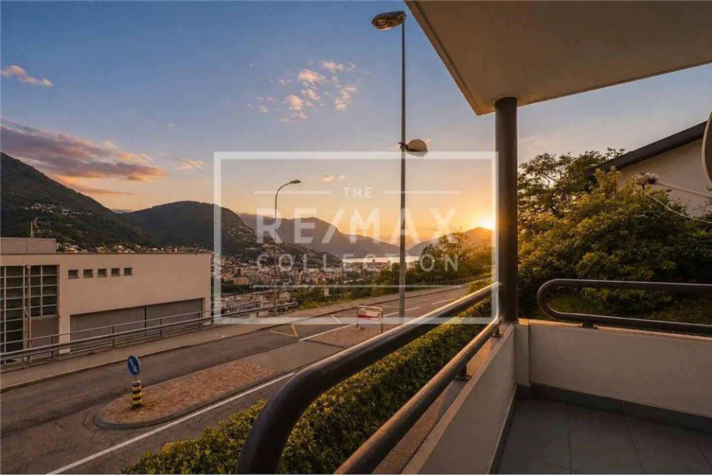 Living Comfort in a Strategic Location with Panoramic Terrace - Photo 10 of 13