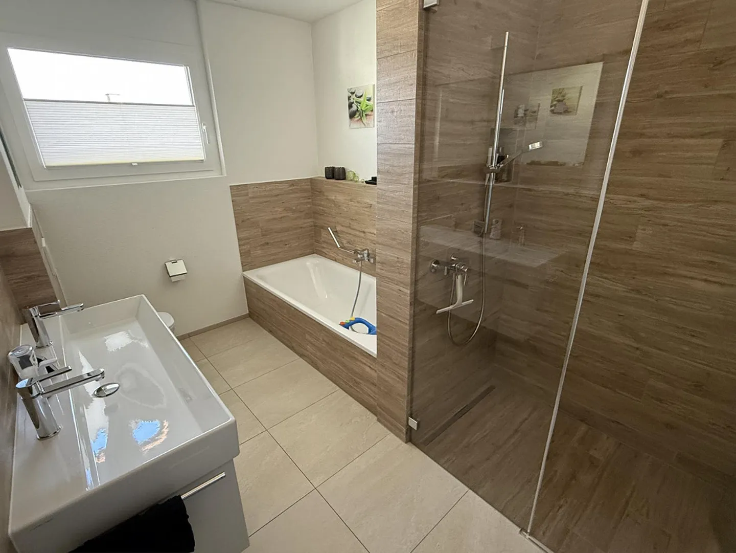 4.5 room apartment close to the center - in a quiet location - Photo 3 of 9