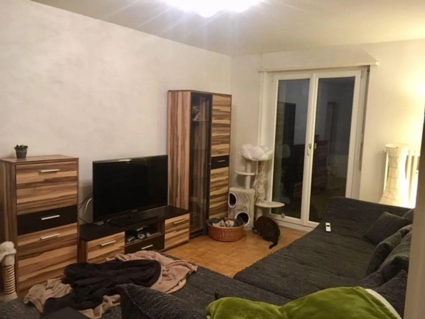 Quiet 3-room apartment on the 3rd floor, near swimming pool - Photo 2 of 10