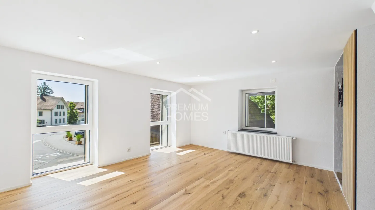 Charming Detached Family Home - Photo 9 of 13