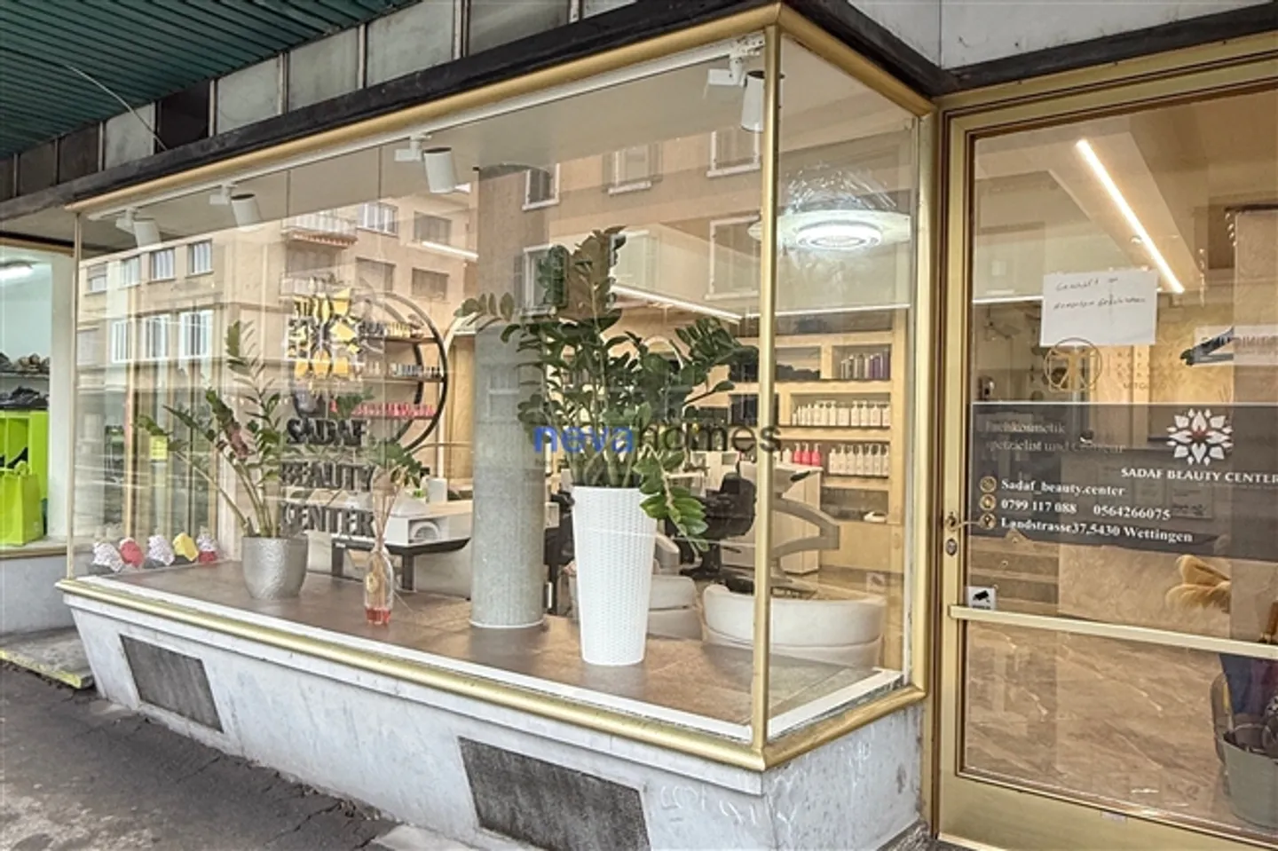 Salon de coiffure et de beauté hautement équipé à Wettingen - démarrer immédiatement, tout est prêt - Photo 11 sur 11