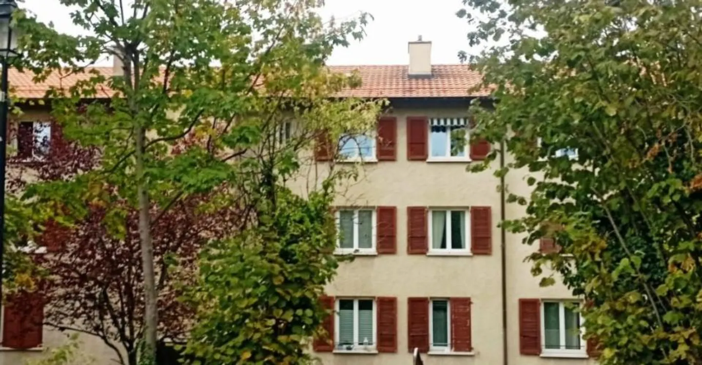 Bernex - Genf – Möblierte 3-Zimmer-Wohnung von +-- 50 m² + Balkon - Foto 1 von 9