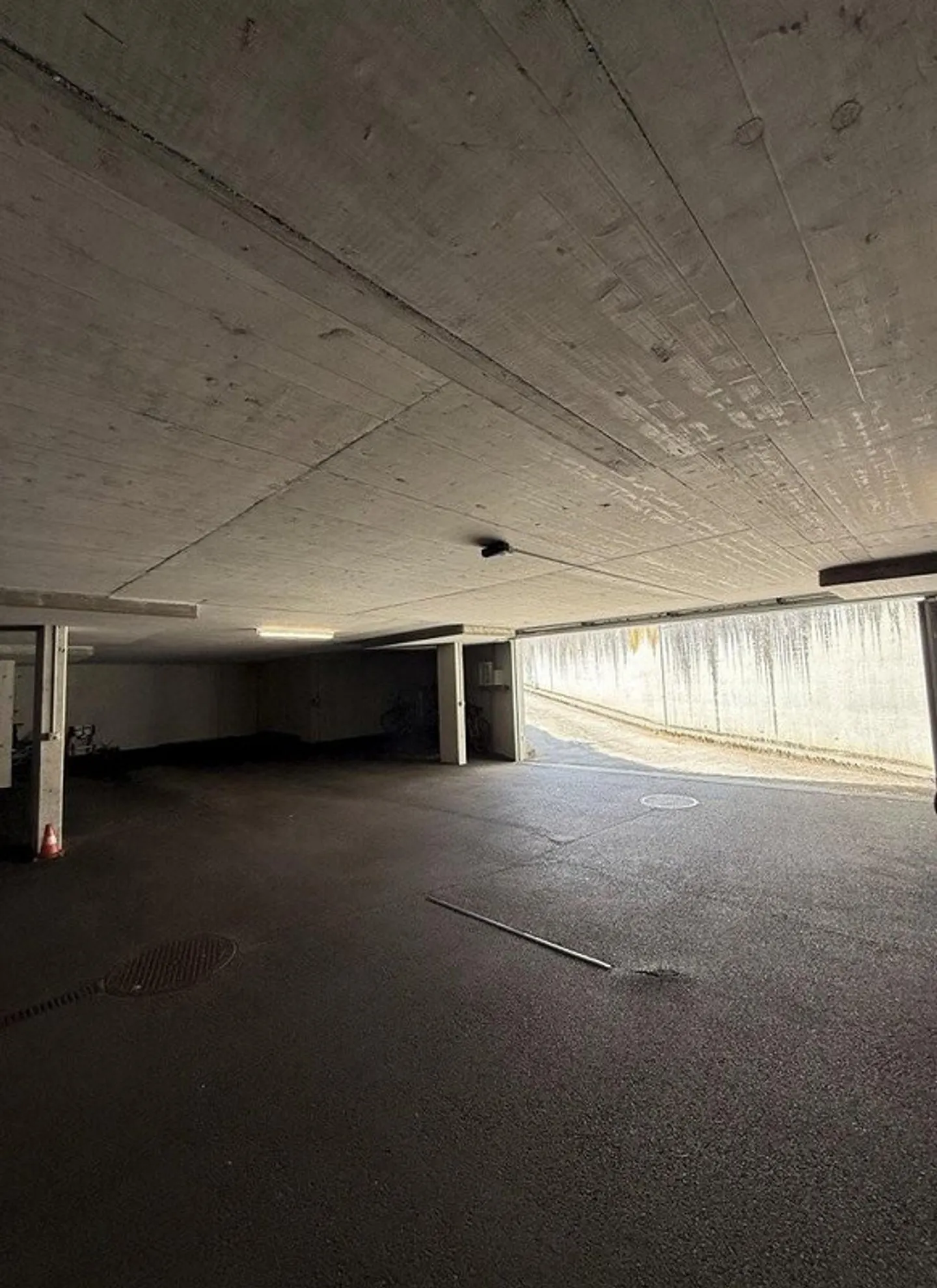Non lasciare la tua auto sotto la pioggia! - Foto 3 di 4