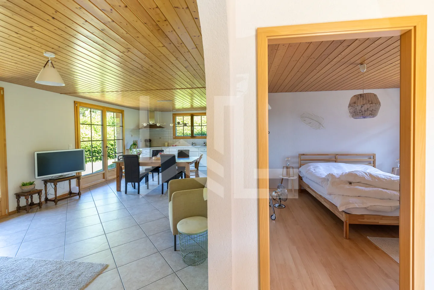 Charmante villa à côté du centre ville avec appartement indépendant - Photo 11 sur 13