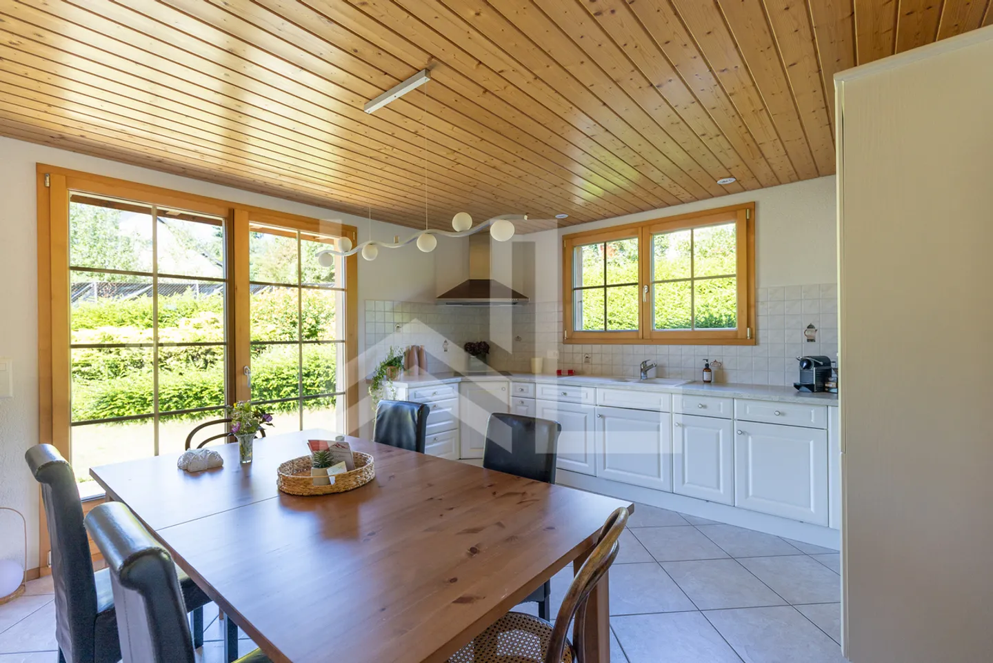 Charmante villa à côté du centre ville avec appartement indépendant - Photo 13 sur 13