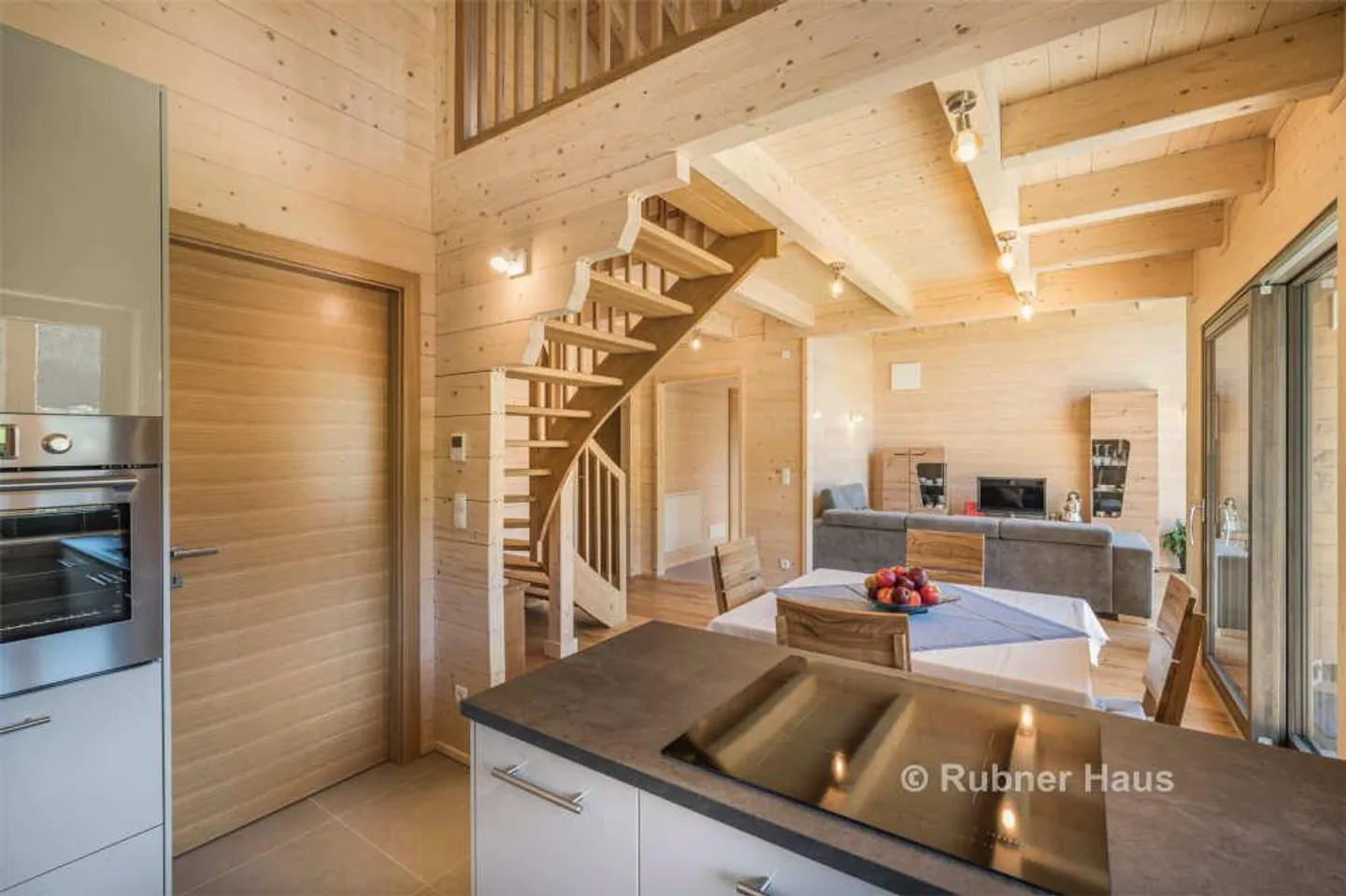 Primary Residence or Holiday Home with Apartment - Photo 2 of 11