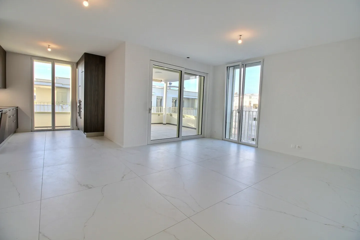 Nouvel appartement en attique de 4,5 pièces à louer ! - Photo 1 sur 10