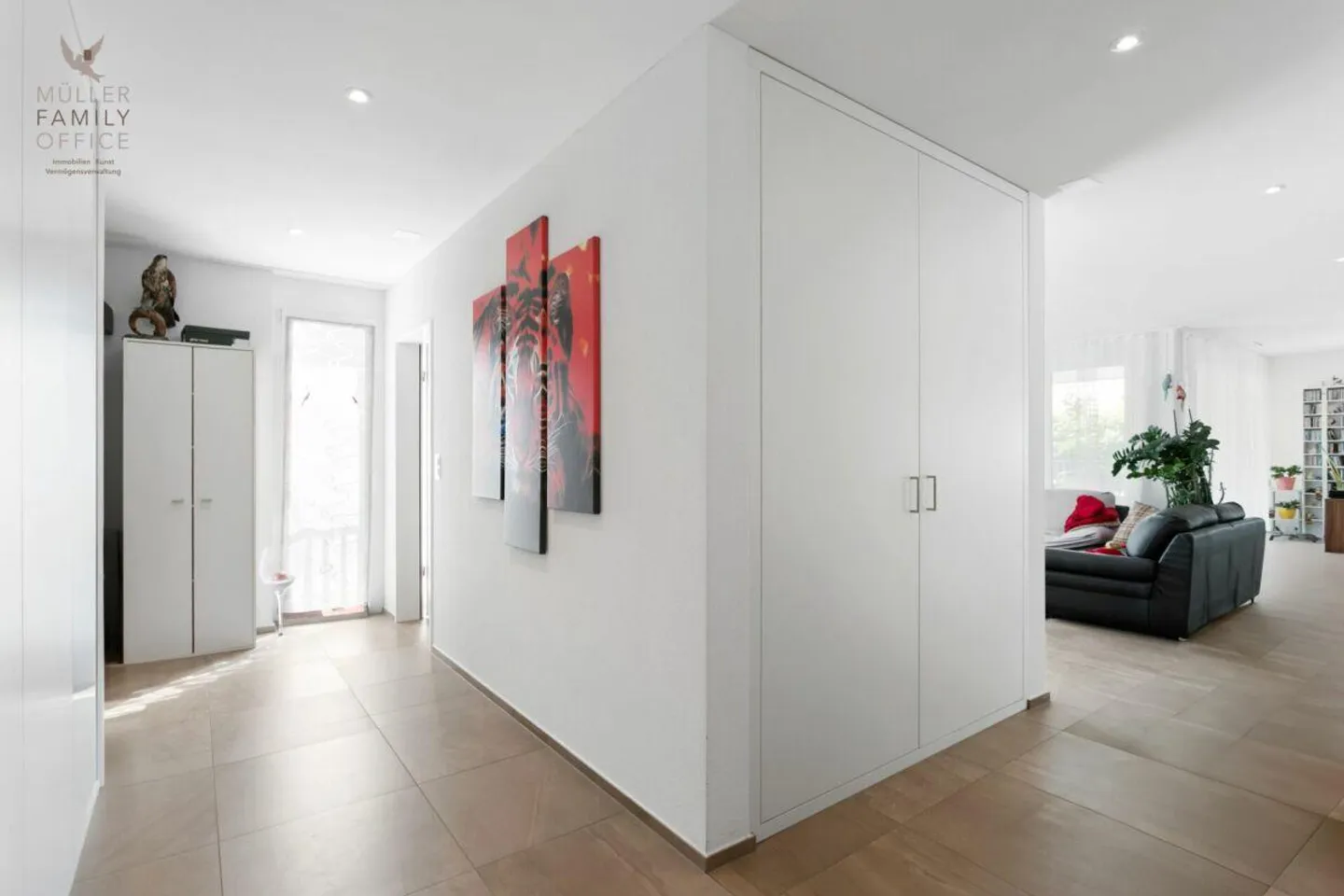 Beautiful and modern 3.5 room apartment close to the city in green surroundings - Photo 11 of 13