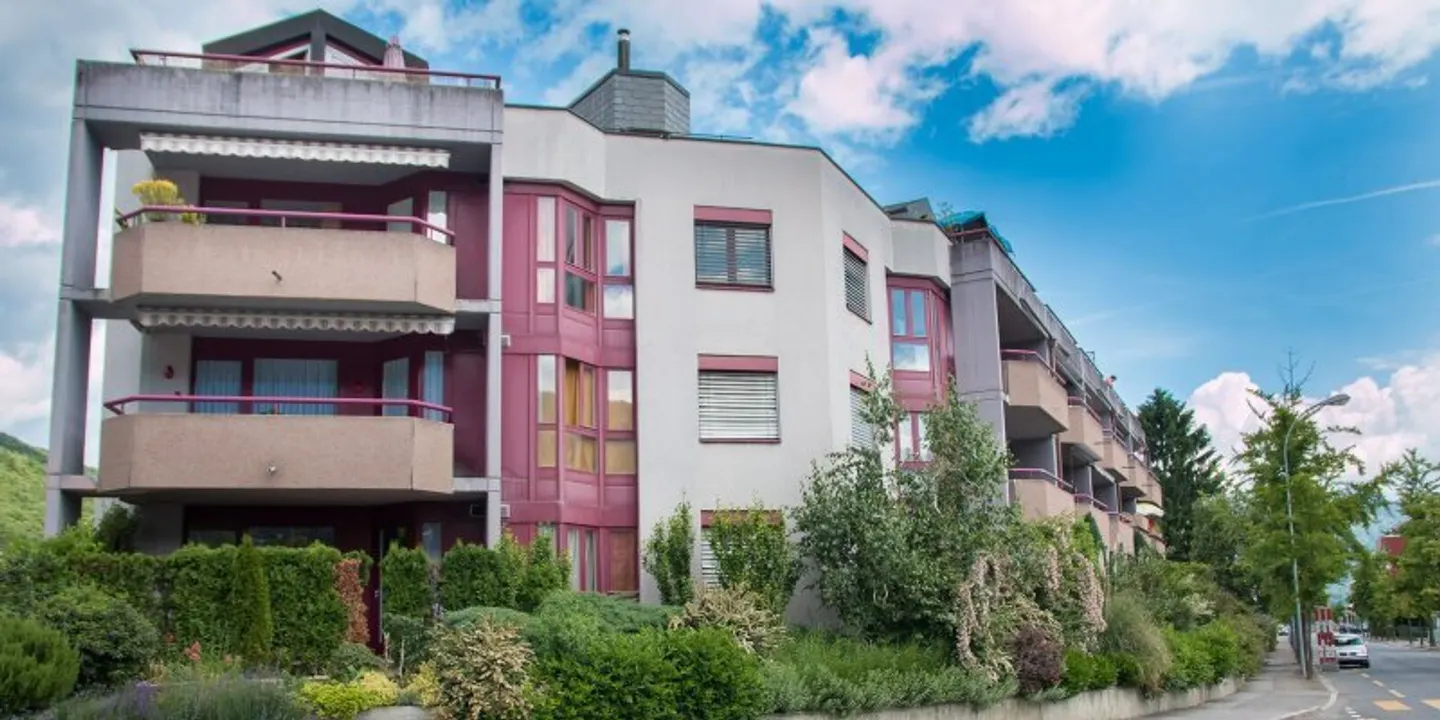 Charming Apartment with Balcony - Photo 1 of 4