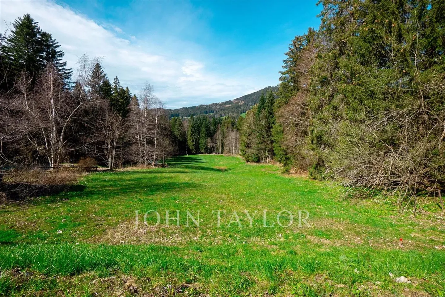 VERY RARE FOR SALE: 13,000M2 Building Plot - Photo 1 of 1