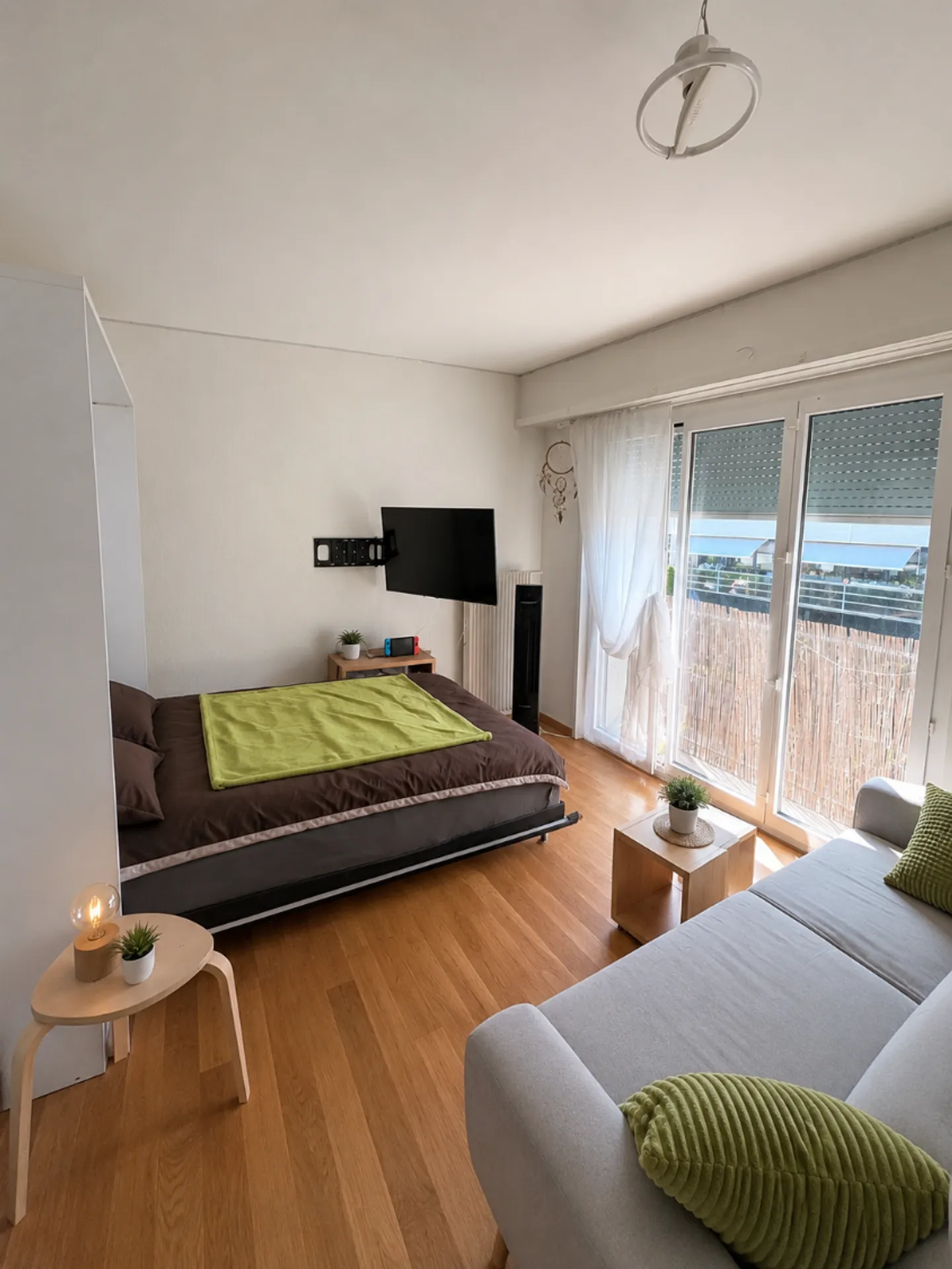 Apartment - Photo 4 of 5
