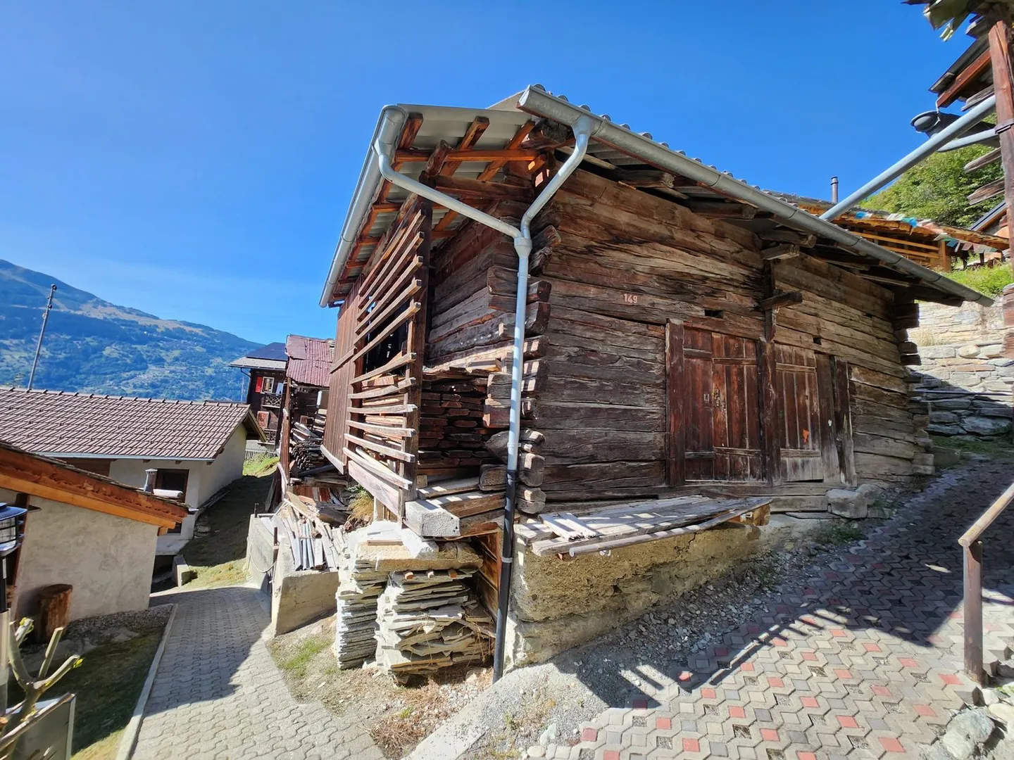 Granges adjacentes à rénover, St-Martin, Val d'Hérens - Photo 3 sur 7