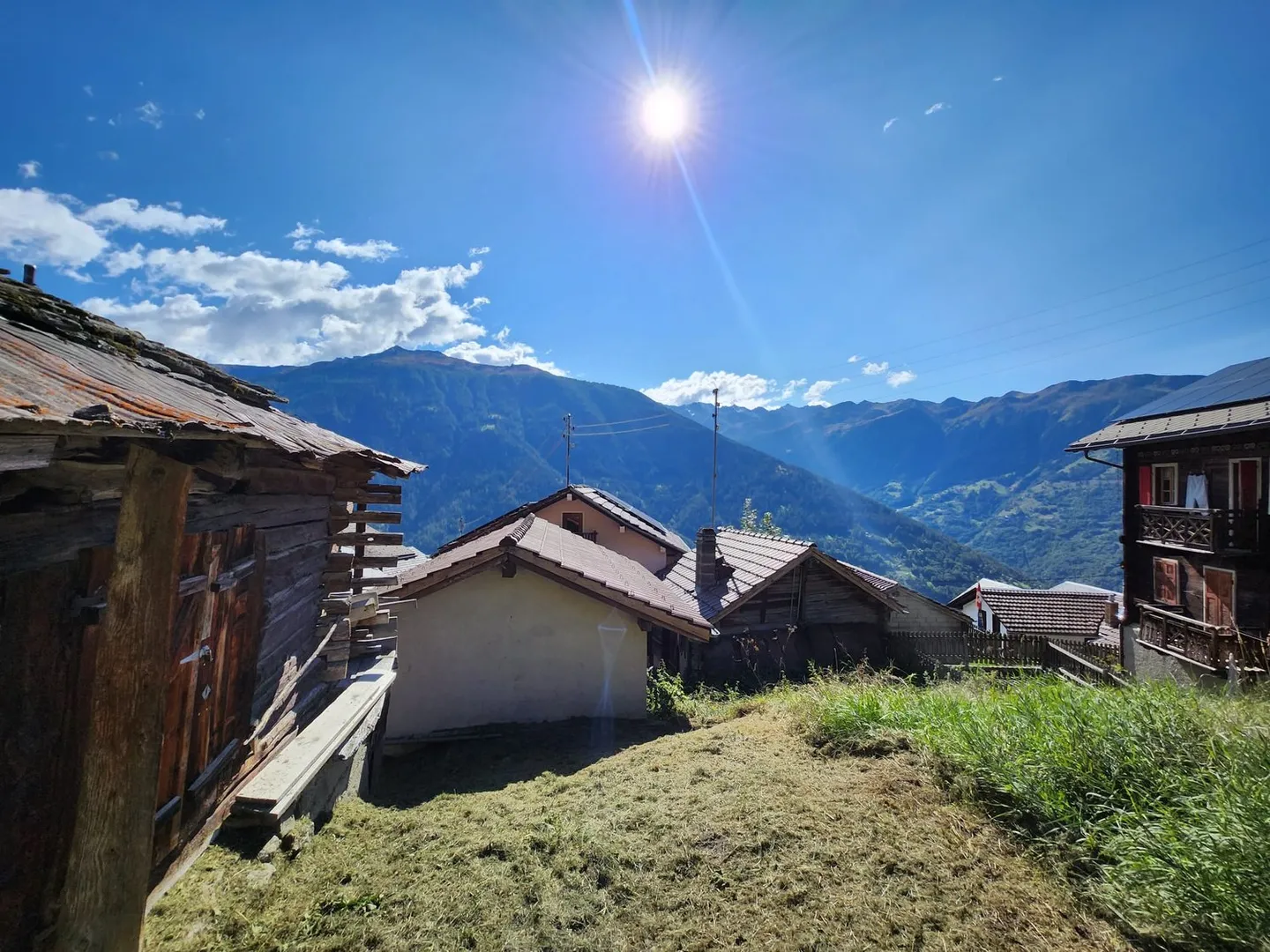 Granges adjacentes à rénover, St-Martin, Val d'Hérens - Photo 4 sur 7