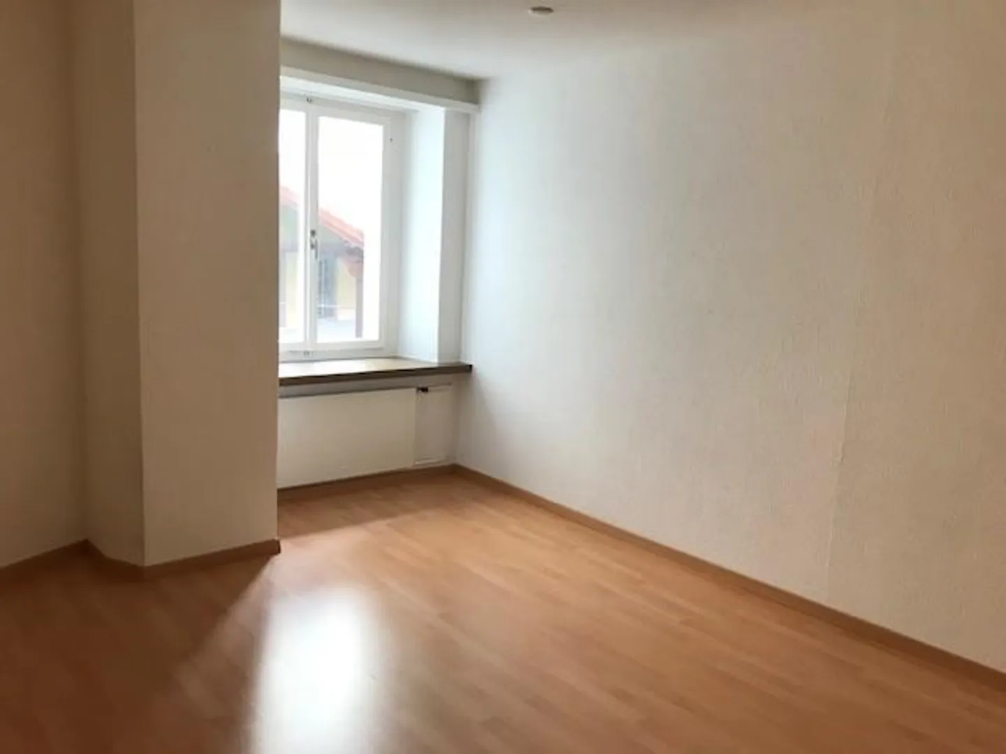 Appartement 1 pièce dans la vieille ville - Photo 2 sur 6