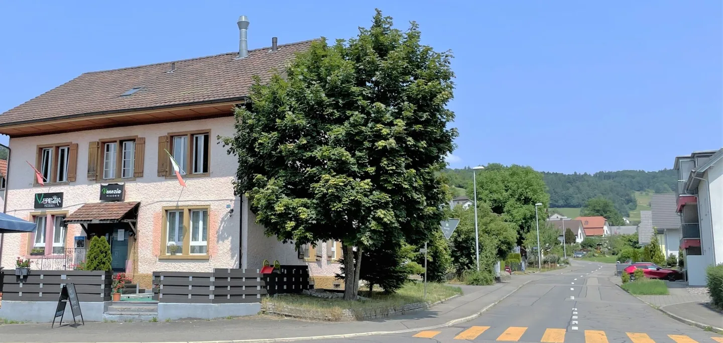 Bellissimo appartamento 2.0 a Oberkulm - Foto 1 di 13