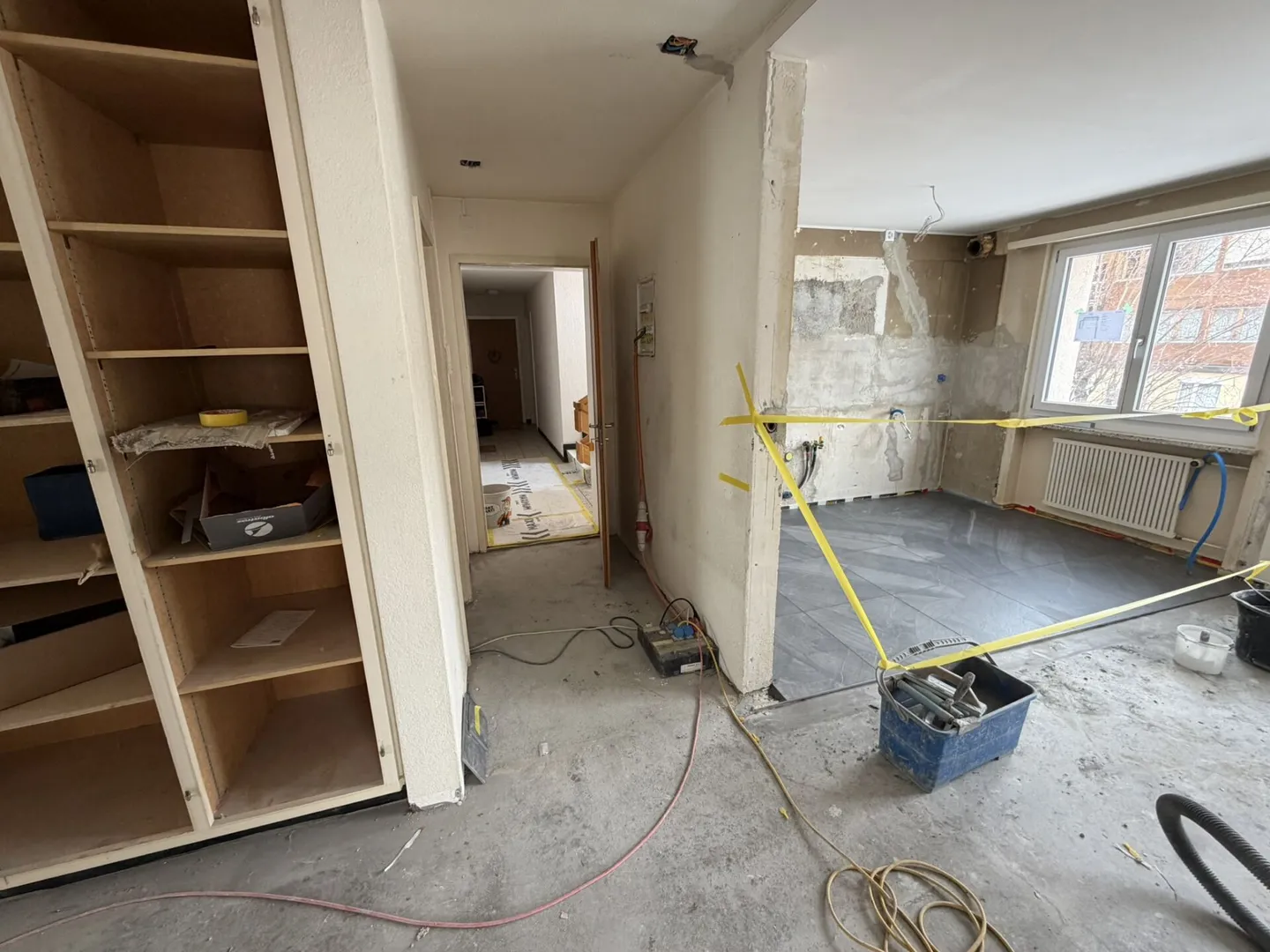 Great and renovated 4.5-room apartment for long-term rent - Photo 2 of 6