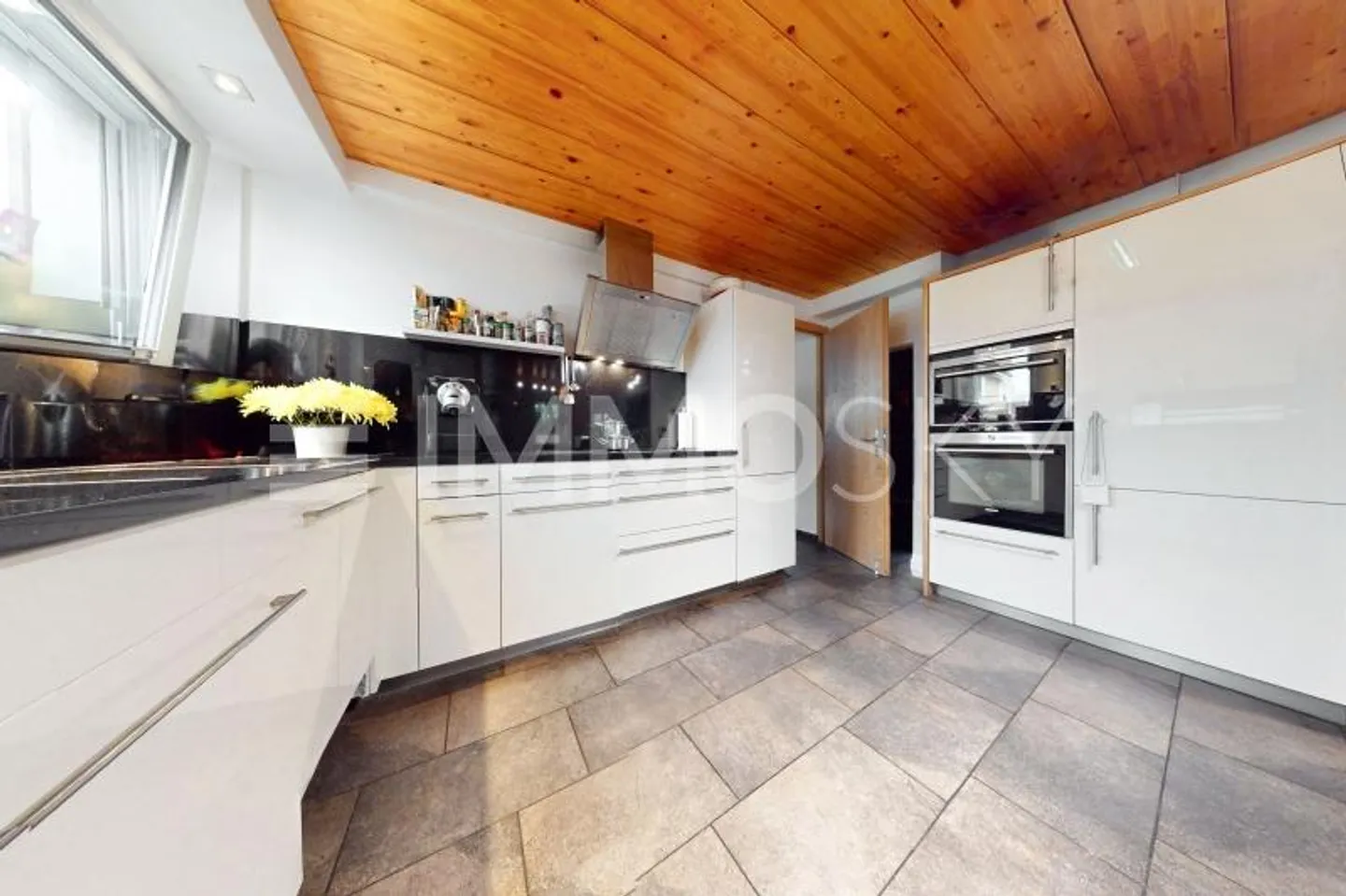 Casa ecologica con grande giardino, a due passi da Yverdon - Foto 3 di 7