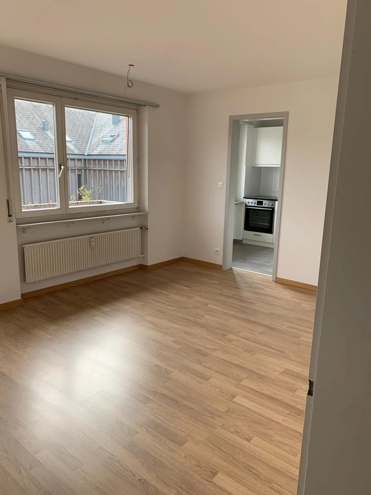 Renovated 2-room apartment in a quiet location - Photo 2 of 6