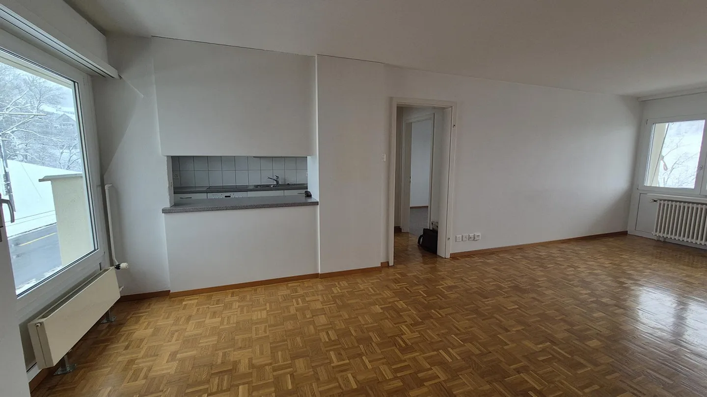 Well-maintained 2.5-room apartment with sunny balcony - Photo 10 of 14